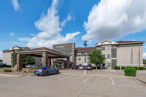 Comfort Suites image 34